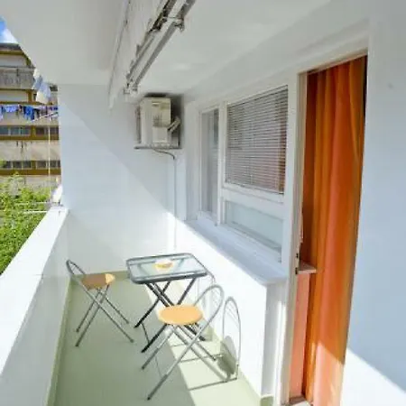 Ivona Centar شقة زادار