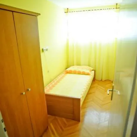 Ivona Centar Appartement *